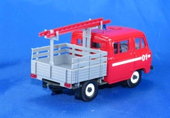 UAZ-39094 Farmer firefighter with ladder plastic Agat Mossar Tantal 1:43