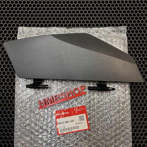 Honda Крышка бардачка GL 1800 64620-MKC-A00