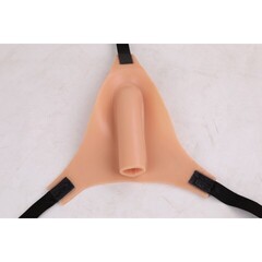 Накладная вагина (на ремешках)