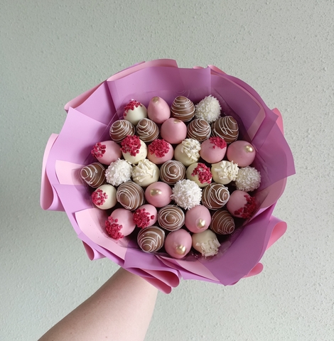 Букет из клубники в шоколаде