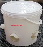 Кормушка - ведро 18 л (5 окон)