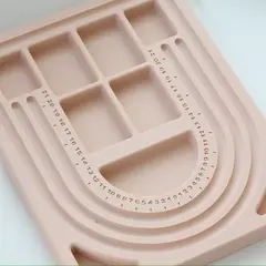 Планшет для сборки колье, 20*25*2 см, ячейки 9 мм, тёплый беж, ФТ026