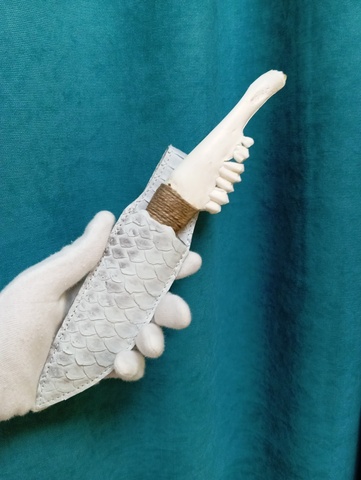 Ножны из кожи питона 18смХ 5см 1