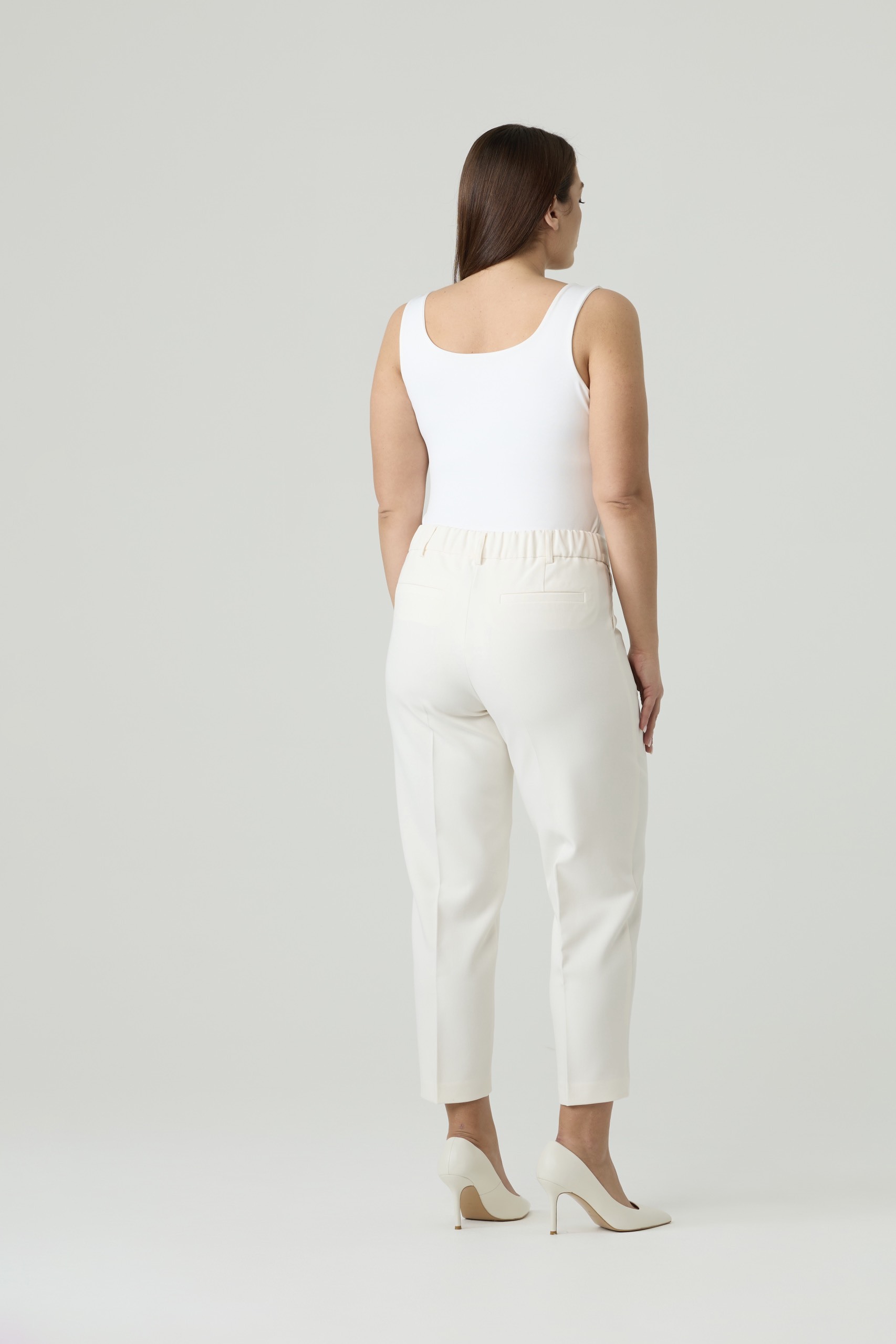 Брюки классические укороченные, молочный