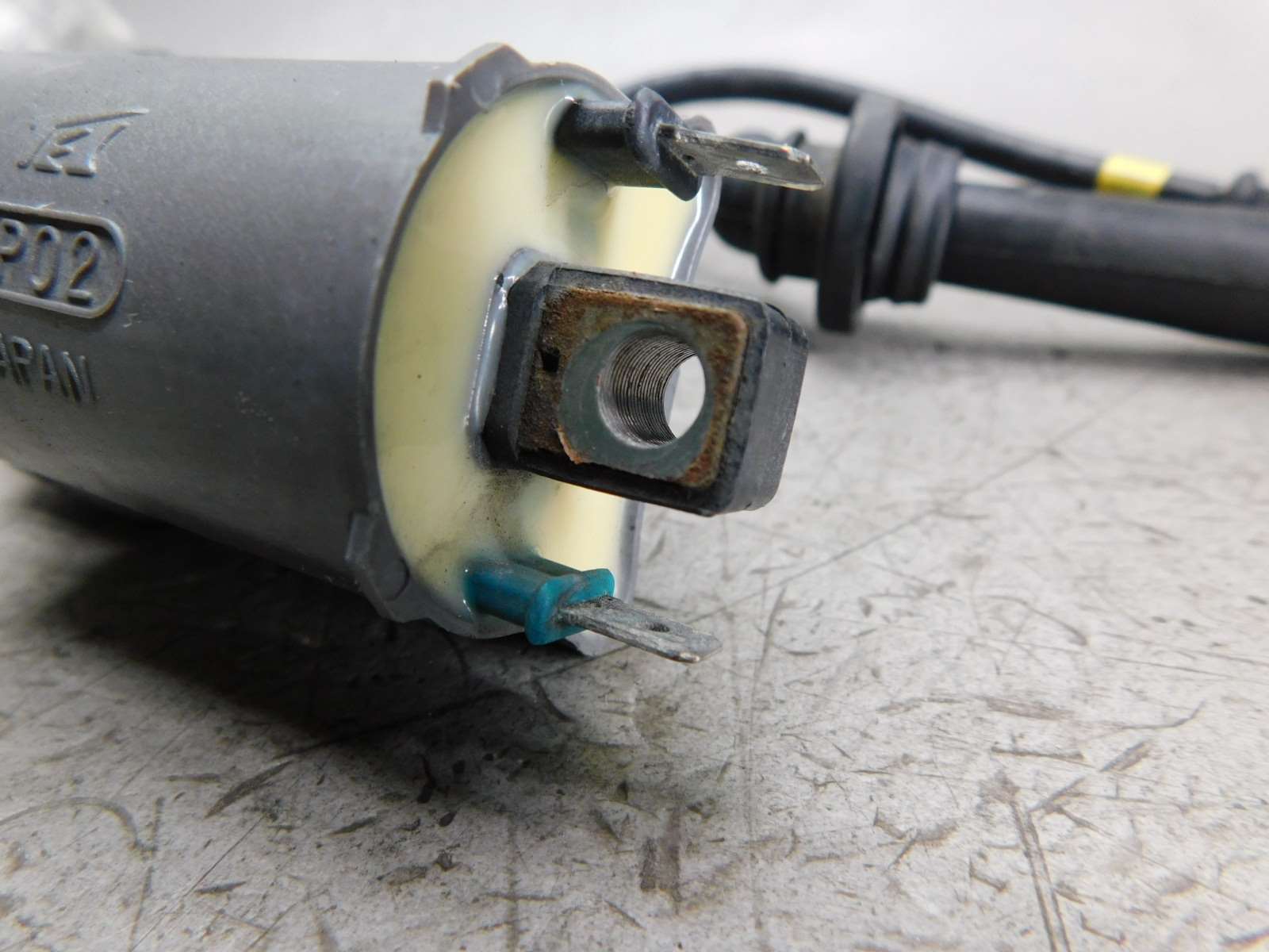 Катушка зажигания 2-3 Kawasaki ZZR1100 ZXT10C 033830