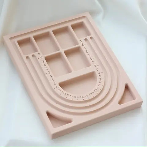 Планшет для сборки колье, 20*25*2 см, ячейки 9 мм, тёплый беж, ФТ026