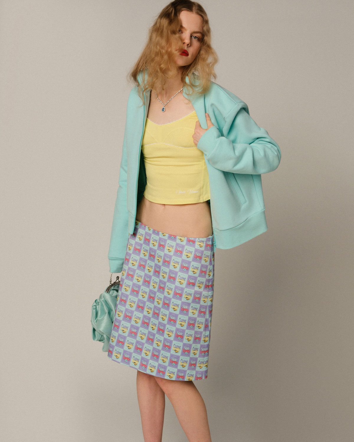 Юбка на низкой талии