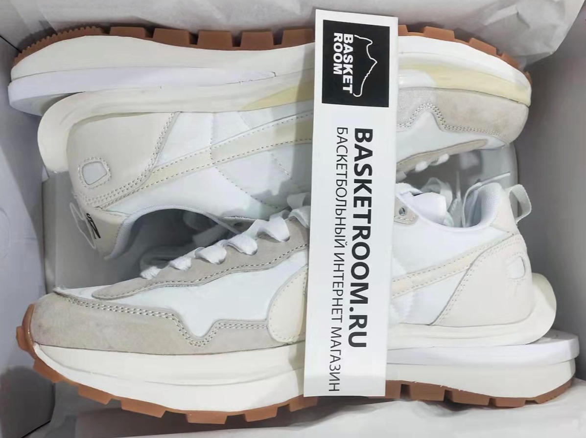 Nike x sacai online shop shop
