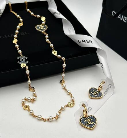 Подвеска Chanel сердце