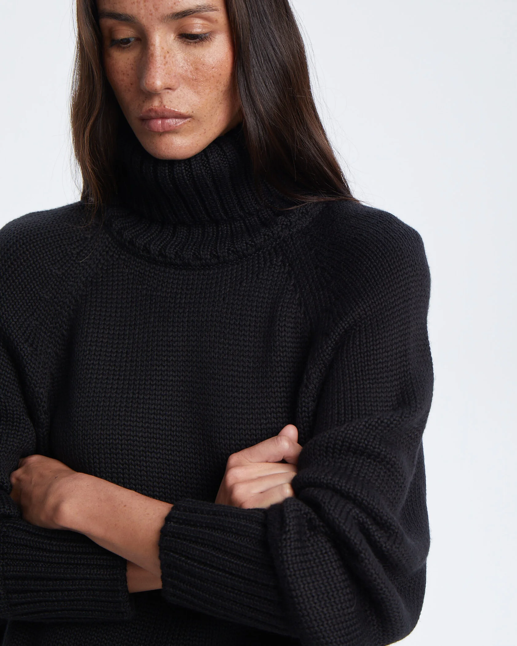 Свитер из шерсти мериноса, Черный