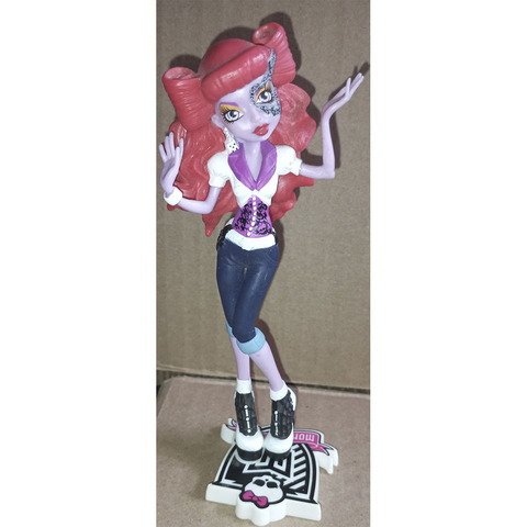 Б/У Оперетта Фигурка из Журнала 15 см