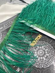 Перо зеленое