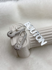 Серьги серебристые в форме 