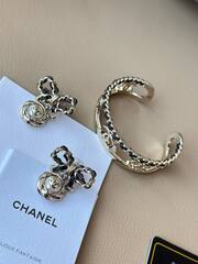 Серьги style by CHANEL цвет шампань