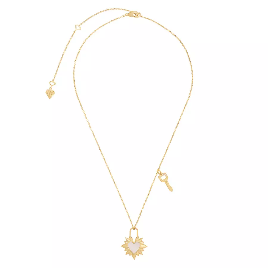 In A Heartbeat Pearl Gold Necklace