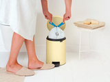 Мусорный бак newIcon с педалью 5 л, артикул 233784, производитель - Brabantia, фото 8
