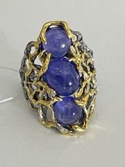 Анрия- танзанит (серебряное кольцо с позолотой)