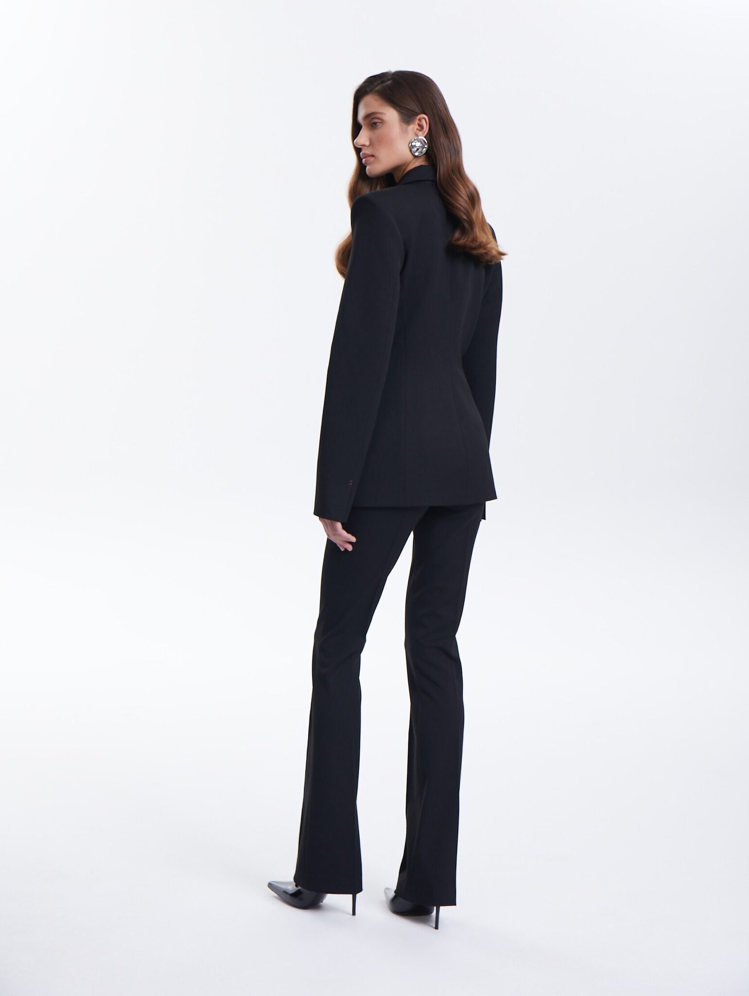 Расклешенные брюки