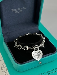 Браслет-цепь из неродированного серебра 925 пробы LOVE с подвеской сердце