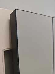 Межкомнатная дверь ВФД BASIC Taupe ABS black Black mould (3П3м1) Светло-серый c бежевым оттенком, матовый