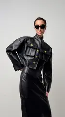 Куртка кожаная с карманами шалевый воротник
