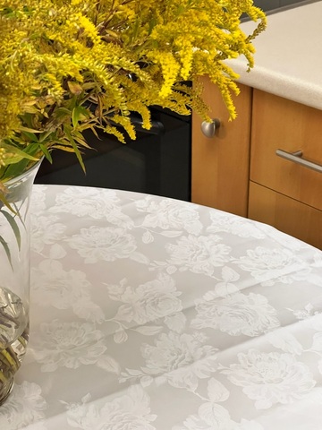 Скатерть 220 и 12 салфеток Palombella Brenda белые