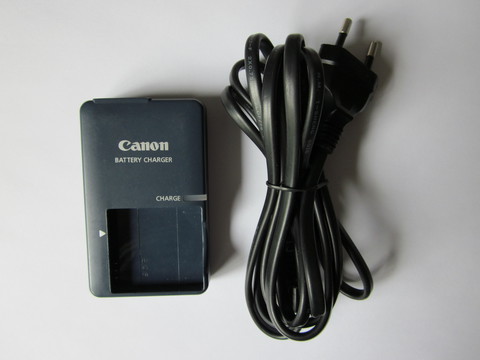 Зарядное устройство для CANON DIGITAL IZUS 65
