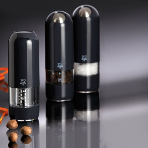 Набор мельниц для перца и соли электрический 17 см Peugeot Alaska черный