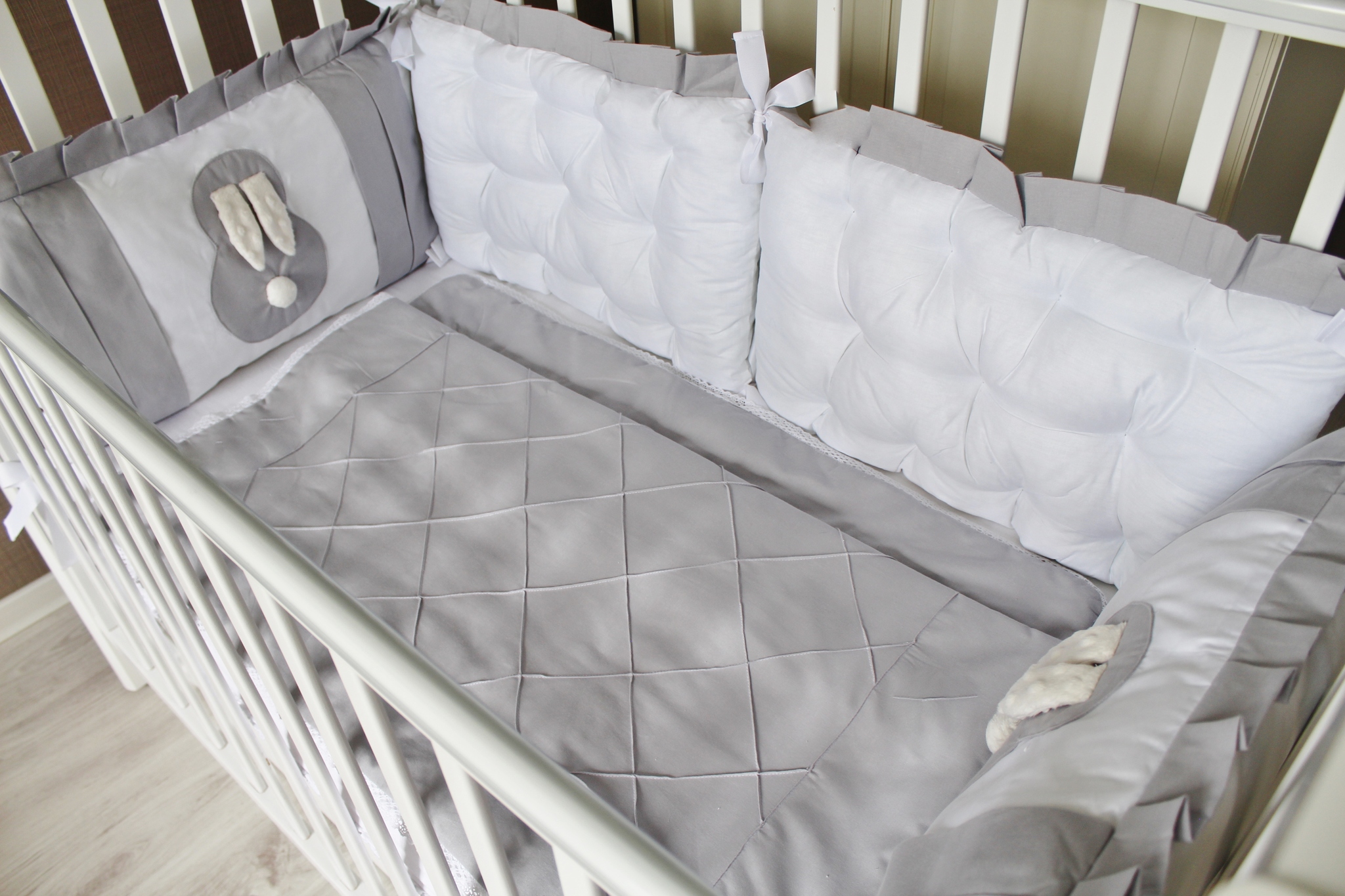 Подушки бортики в кроватку для новорожденных Сонный гномик Жирафик из 10 подушек