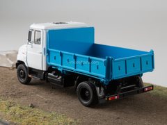 ZIL-MMZ-2502 tipper 1:43 Legendary trucks USSR #32