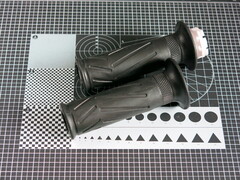 Грипсы YAMAHA YZF R1 R6  XJR1300  XJR400 FZ400  FZ1 FZ6 FZ8 XJ6