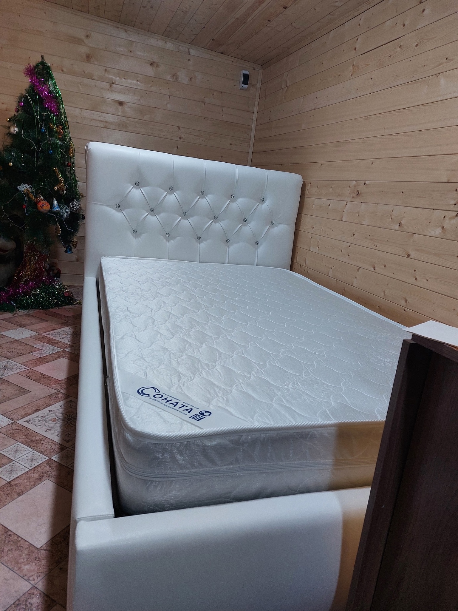 нажмите, чтобы открыть фото на весь экран