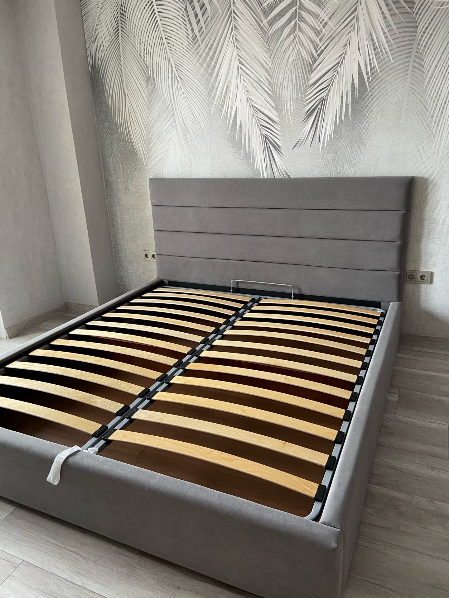 нажмите, чтобы открыть фото на весь экран