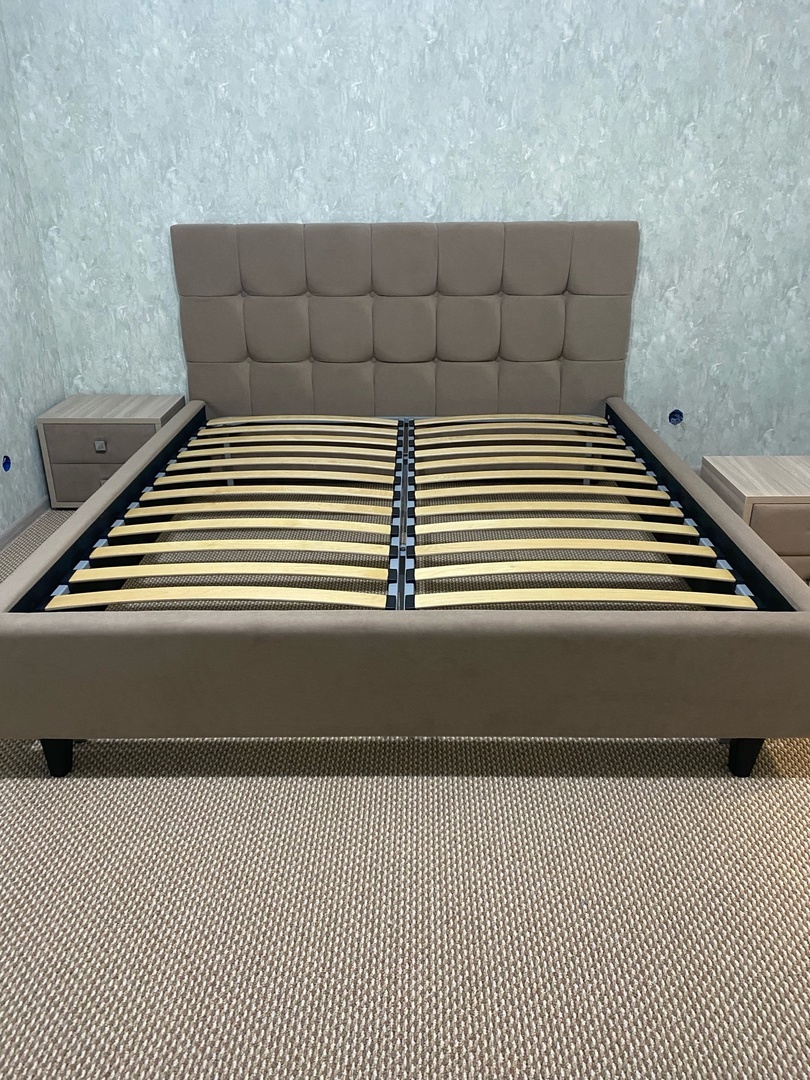 нажмите, чтобы открыть фото на весь экран