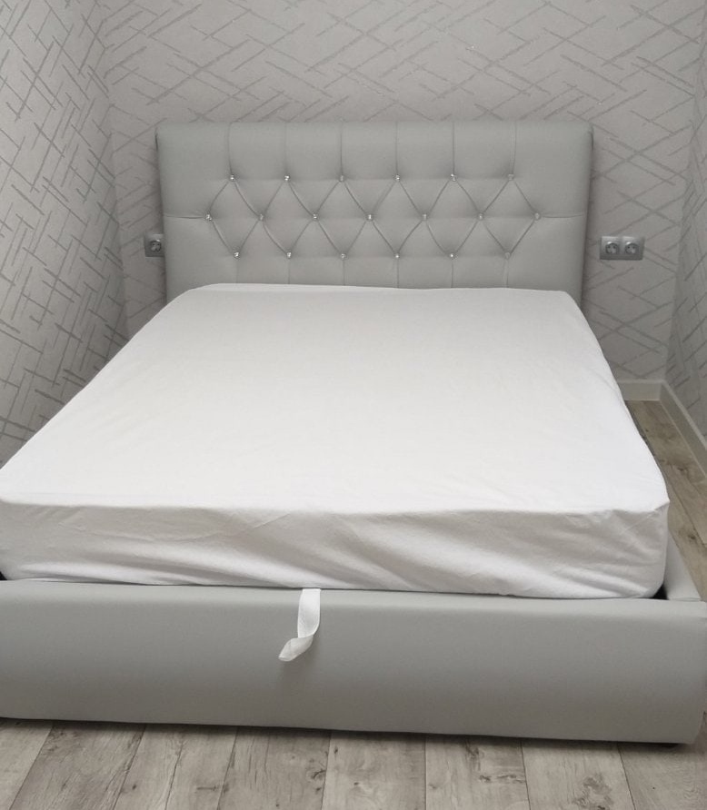 нажмите, чтобы открыть фото на весь экран