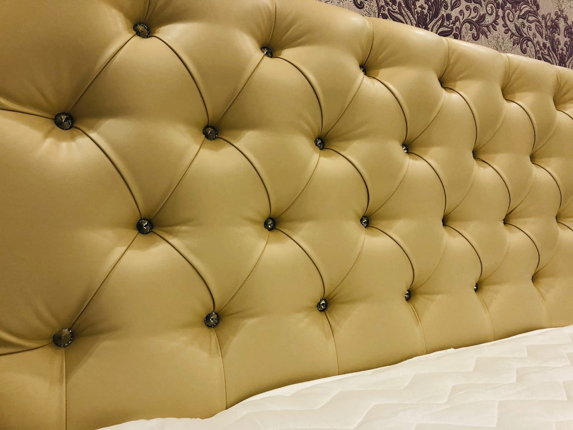 нажмите, чтобы открыть фото на весь экран