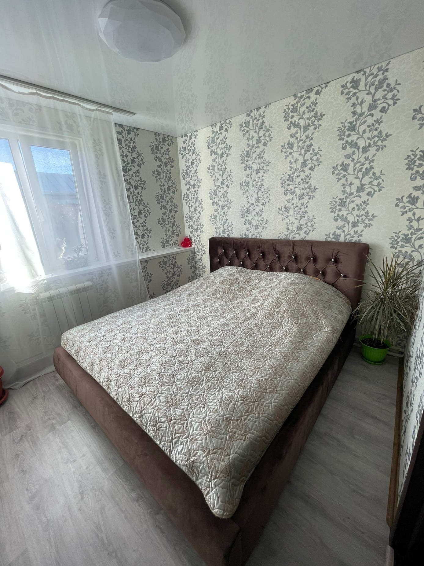 нажмите, чтобы открыть фото на весь экран