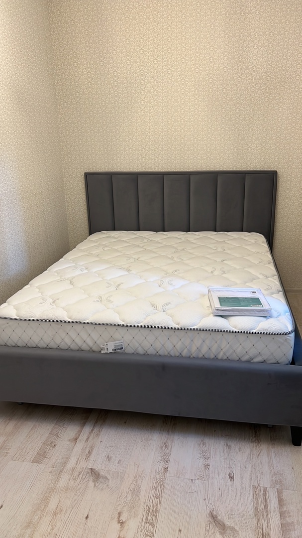 нажмите, чтобы открыть фото на весь экран