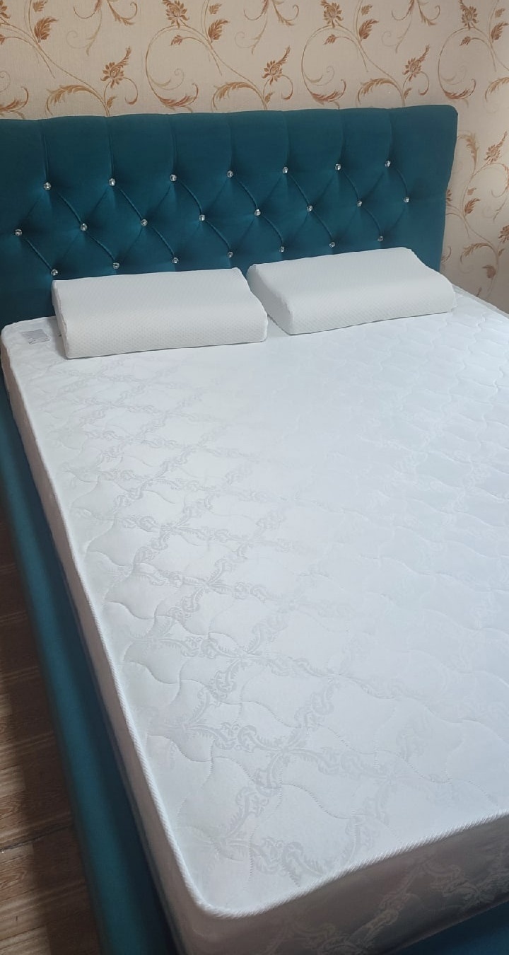 нажмите, чтобы открыть фото на весь экран