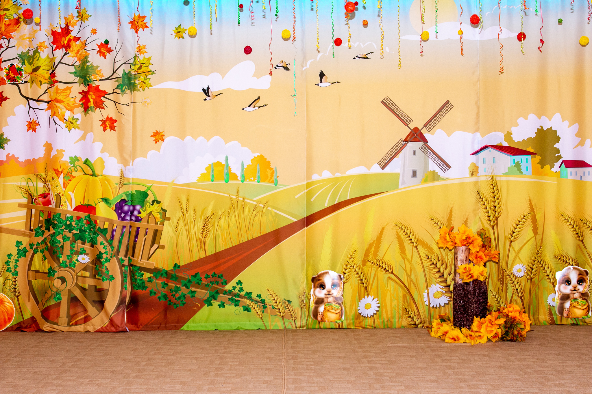 Украсить зал в детском саду на праздник осени