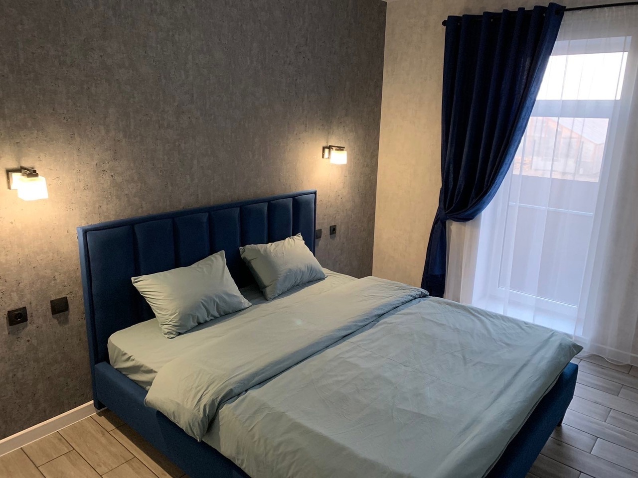 нажмите, чтобы открыть фото на весь экран