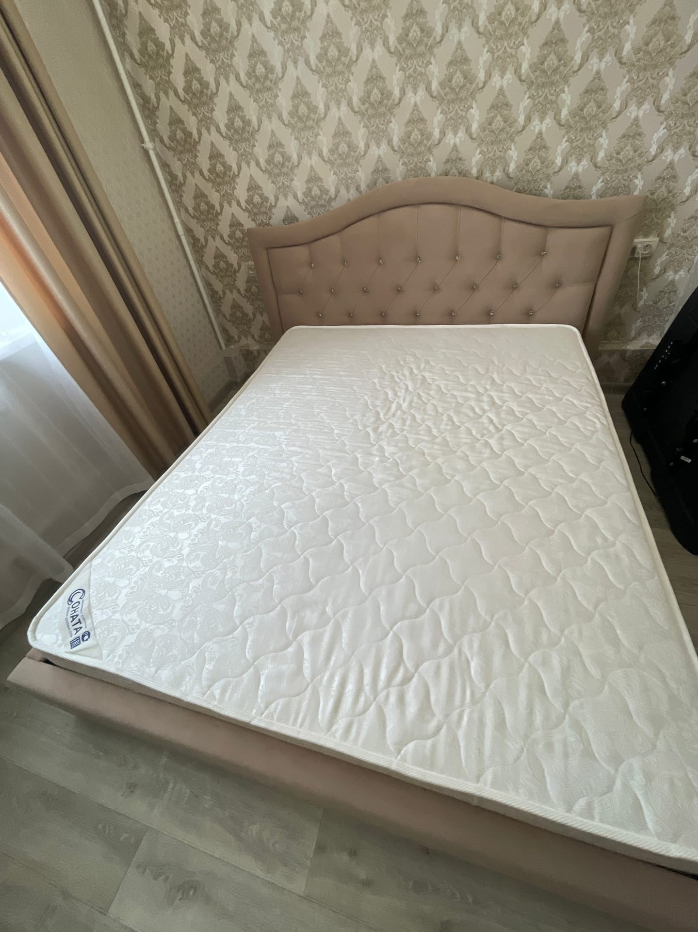 нажмите, чтобы открыть фото на весь экран