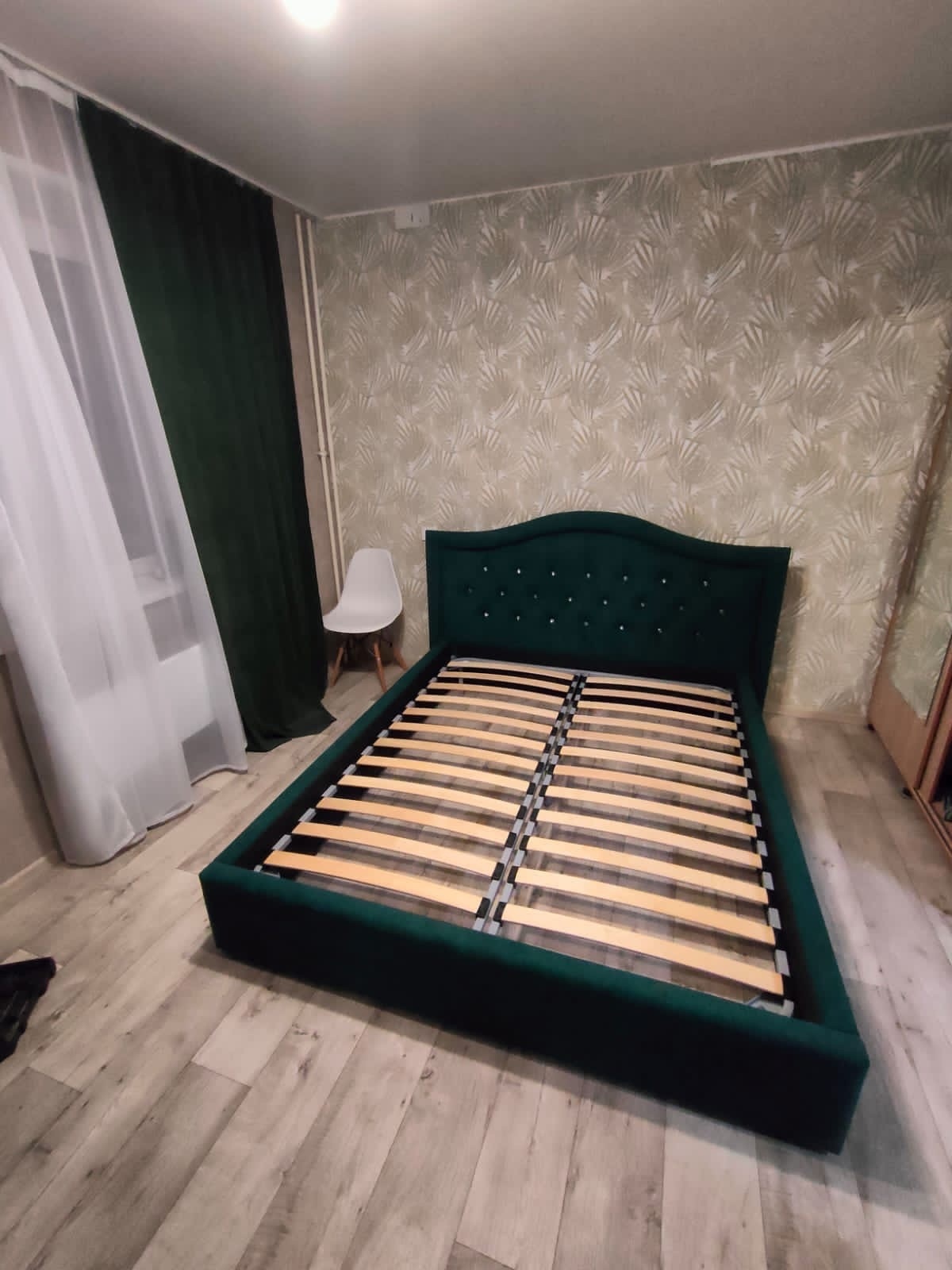 нажмите, чтобы открыть фото на весь экран