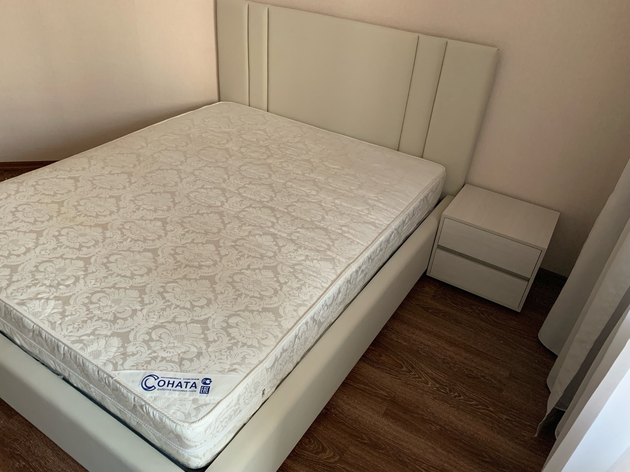 нажмите, чтобы открыть фото на весь экран