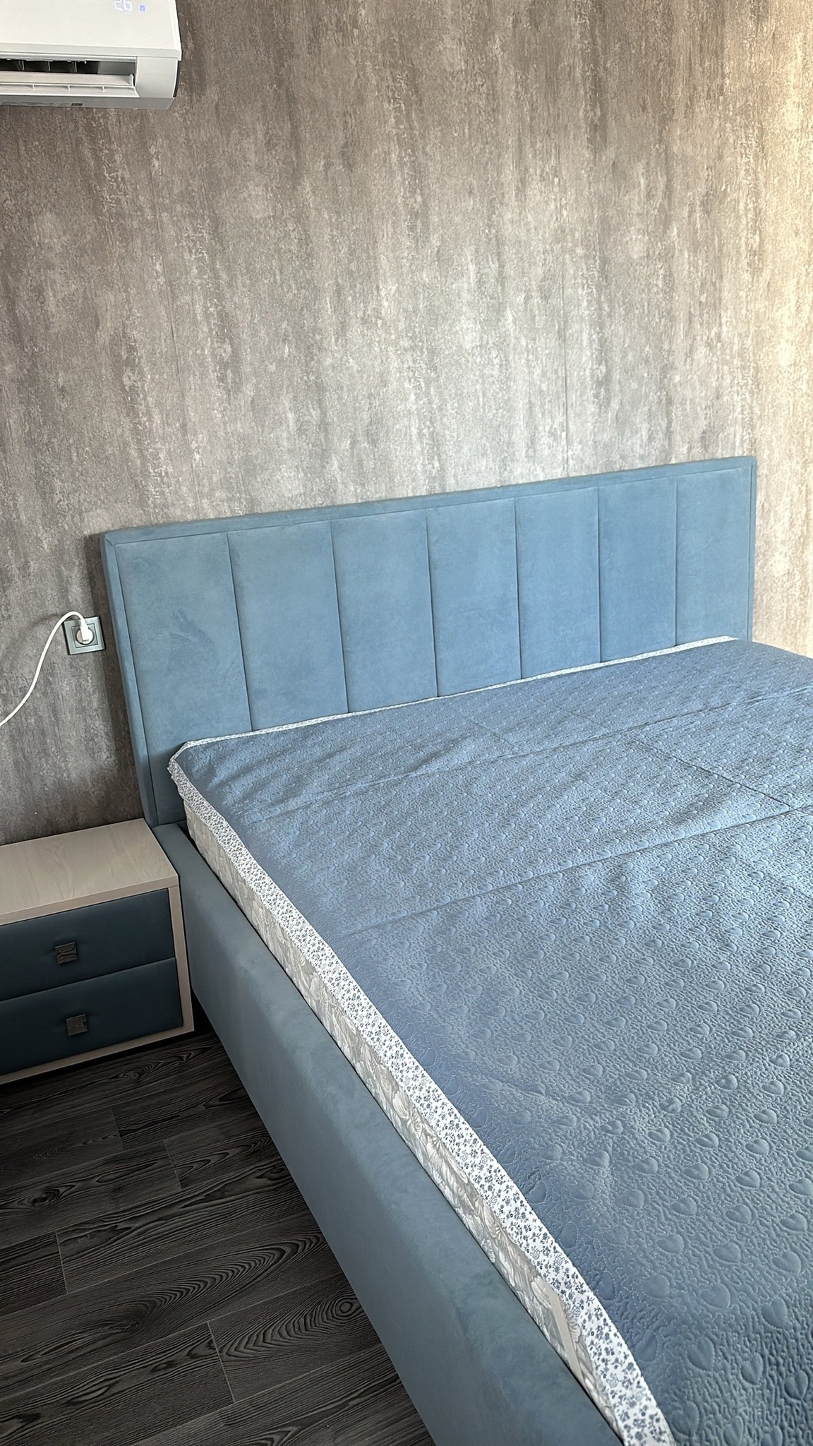 нажмите, чтобы открыть фото на весь экран