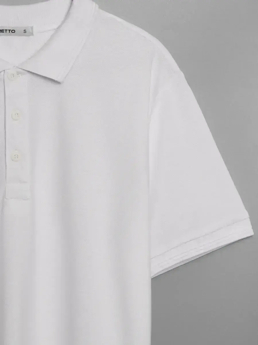 Летняя мужская футболка