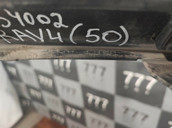 Накладка крыла переднего правого Toyota RAV4 V (XA50) 18-нв Б/У Оригинал 7560142160