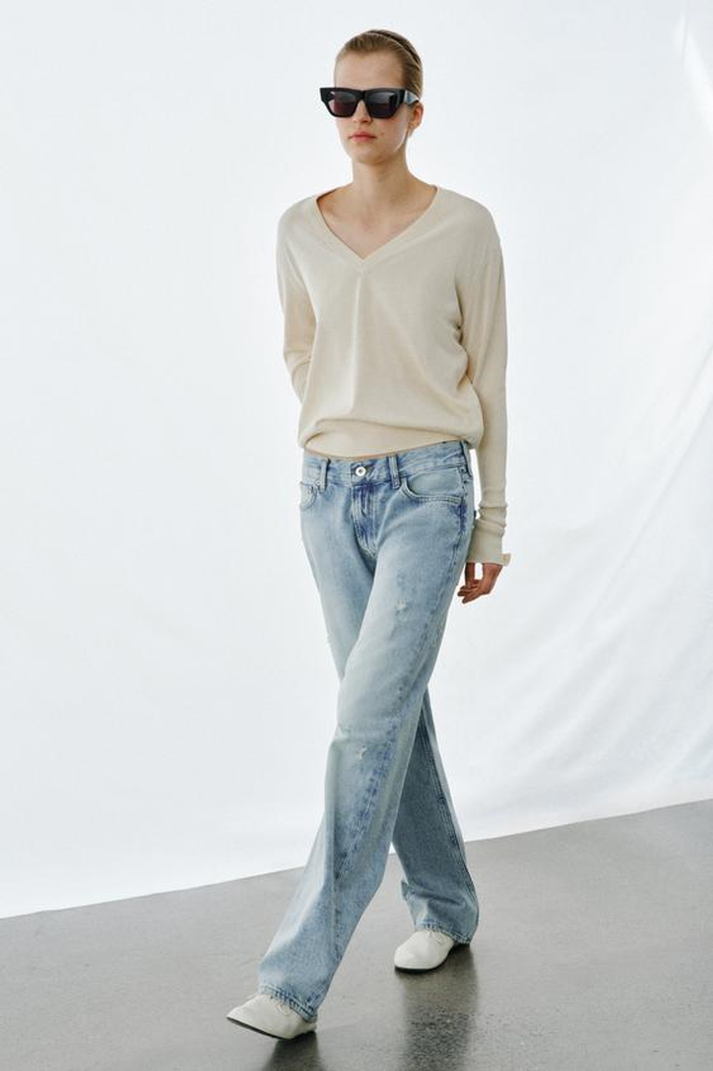 ZARA ДЖИНСЫ RELAXED STRAIGHT С НИЗКОЙ ПОСАДКОЙ — ZW COLLECTION, СИНИЙ