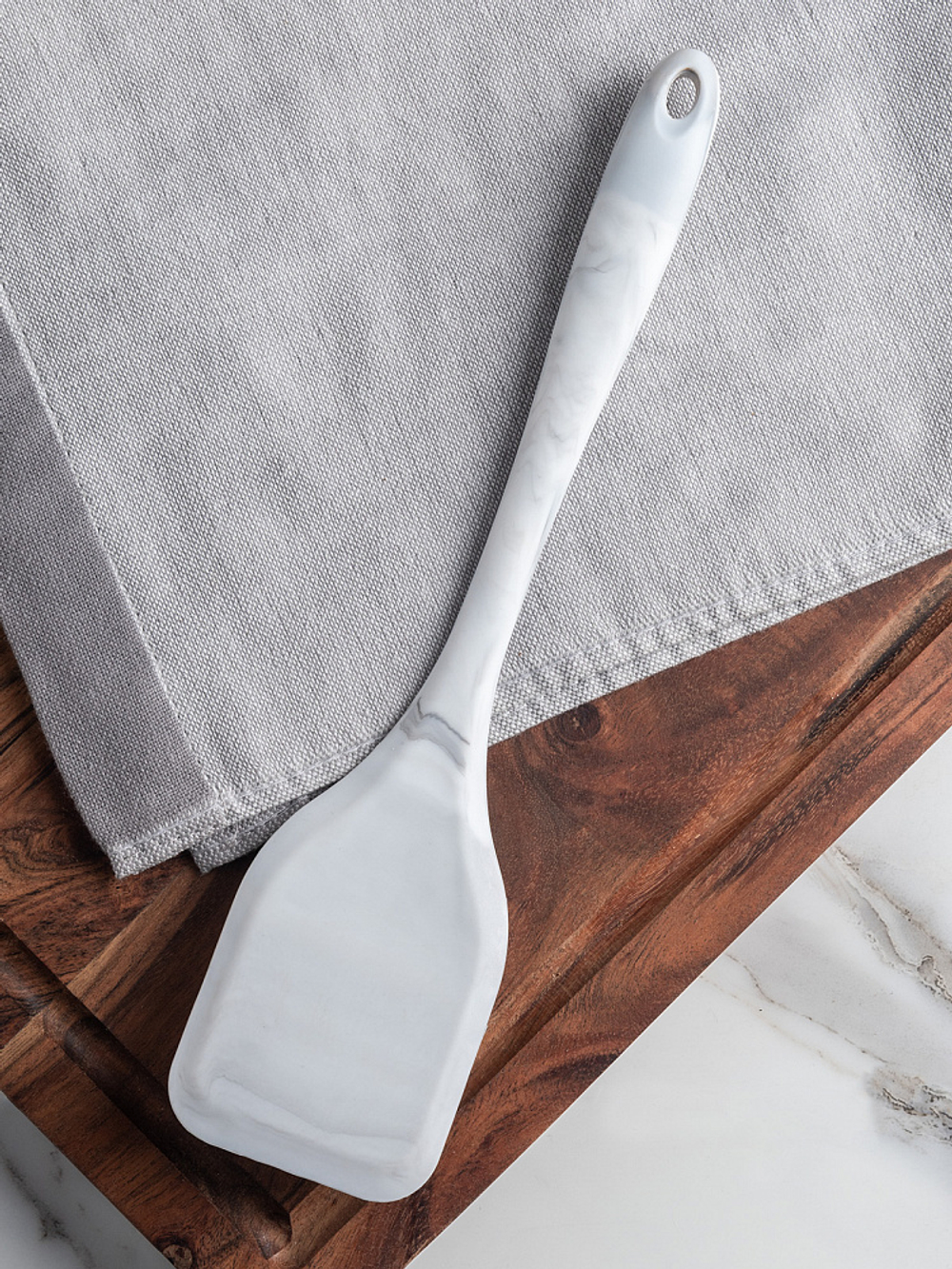 Лопатка кулинарная DeNASTIA "силикон мрамор" 29,5x7x2, серый/белый