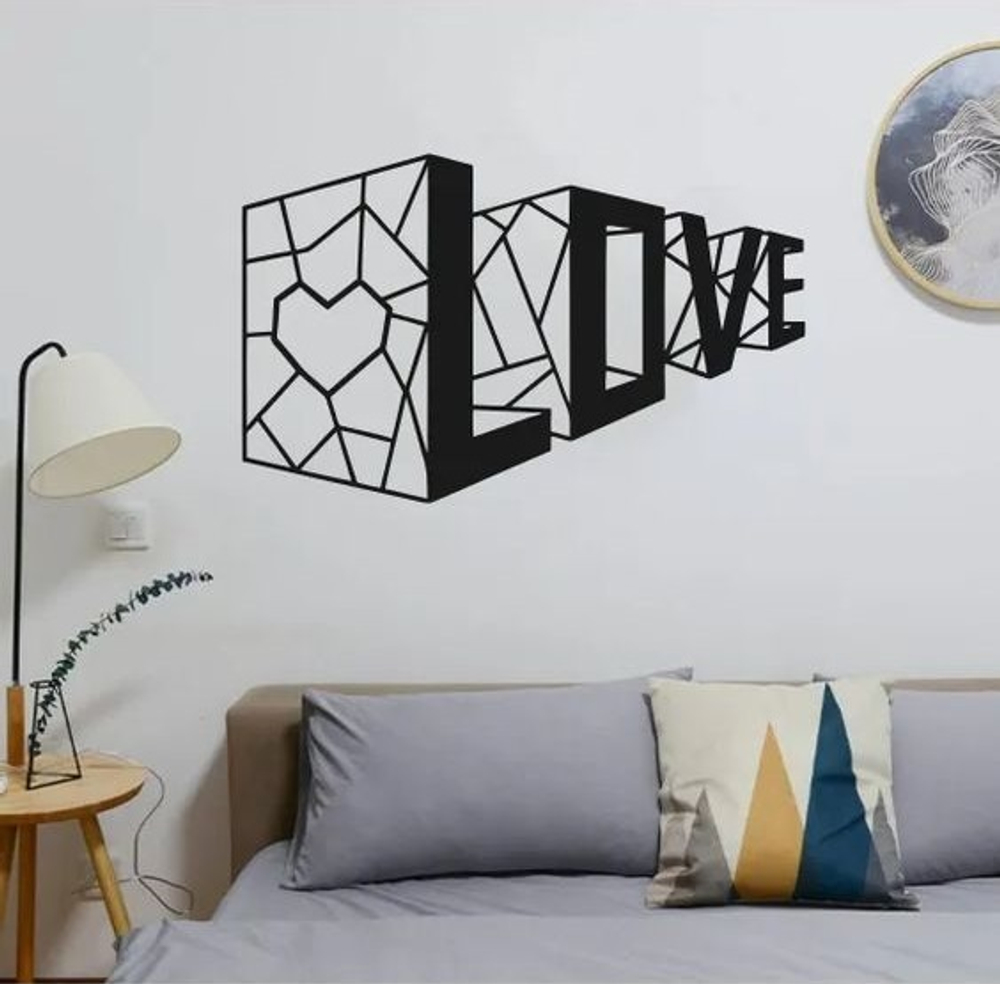 Панно "LOVE"